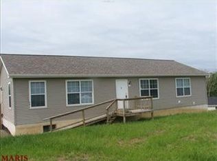 341 Julie Ct, Elsberry, MO 63343