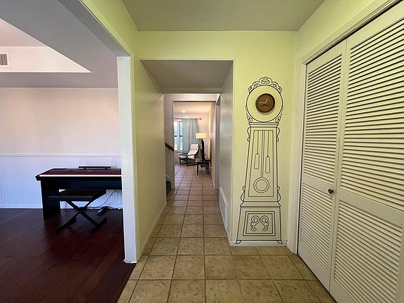 4th image of 12023 Wycliff Ln