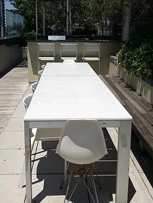 Sold by R New York | media 12