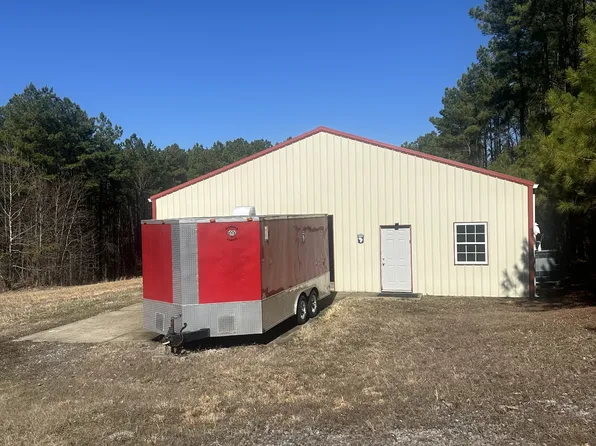 1970 Shores Trl, Stewart, TN 37175