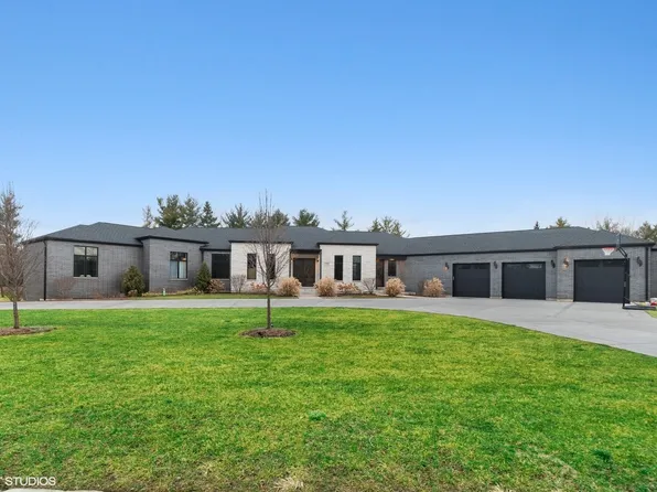 1550 Museum Dr, Highland Park, IL 60035