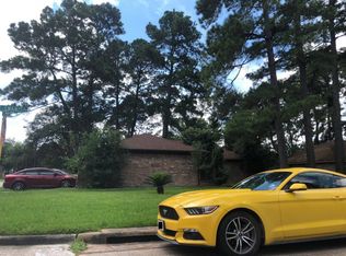 8110 White Swan Dr, Humble, TX 77396