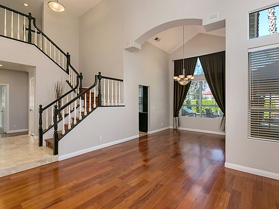 5th image of 504 Calle Capistrano