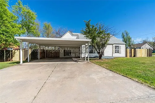3633 N Youngs Blvd Photo 1