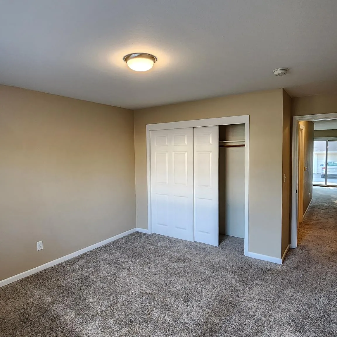1 bed, 610 sqft, $850 — Photo 1