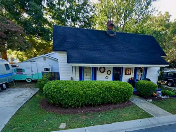 3014 Yadkin Ave, Charlotte, NC 28205