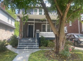 3822 Vine St, Cincinnati, OH 45217