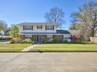 5738 E 61st Pl, Tulsa, OK 74136