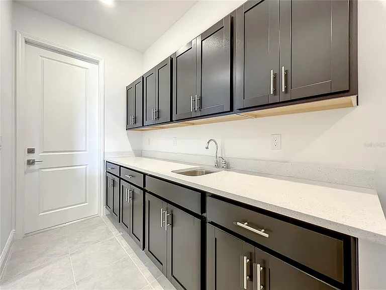 4379 Renly Ln — Photo 17