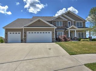 157 Raptor Ct, Forsyth, IL 62535