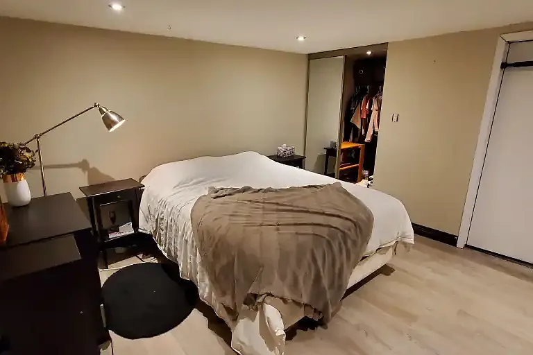 195 Morley Ave #1A — Photo 2