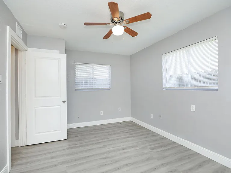 8127 Colonial Ln #2 — Photo 26