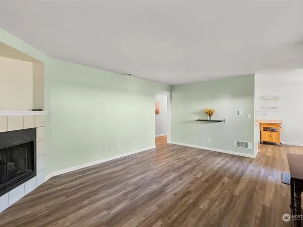 10010 Golden Given Road E #2, Tacoma, WA 98445
