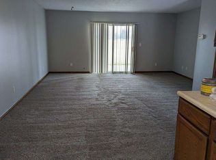 17470 Fairway Dr #F, Ottawa, OH 45875