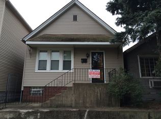 3045 E 97th St, Chicago, IL 60617