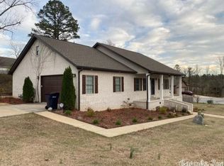 10 Woodlands Cir, Batesville, AR 72501