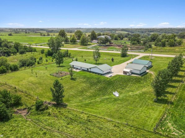 2370 520th Ave, Melrose, IA 52569
