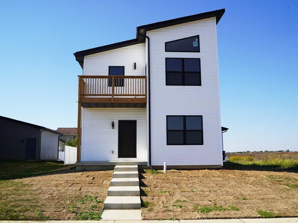 795 Kristin Dr, Normal, IL 61761