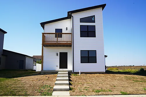 795 Kristin Dr Photo 1