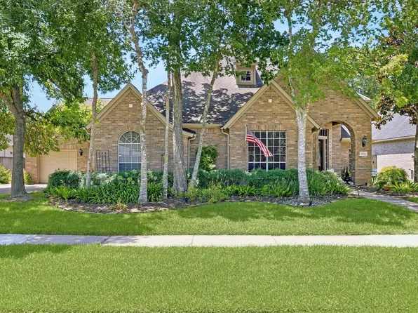 7734 Silent Forest Dr, Sugar Land, TX 77479