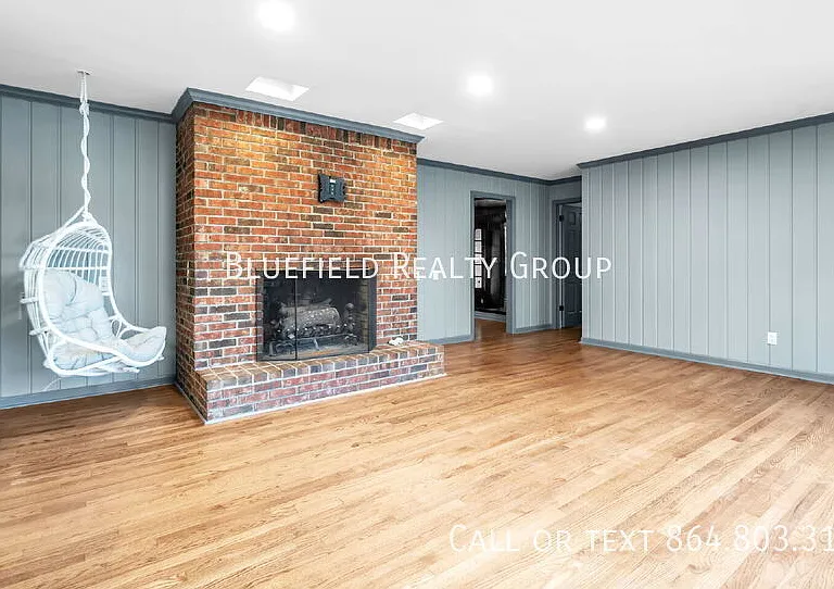140 Windsor Point Rd — Photo 6