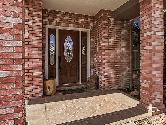 4th image of 4133 Loma Rosada Dr
