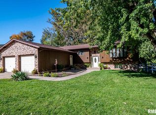 5409 28th Ave, Moline, IL 61265