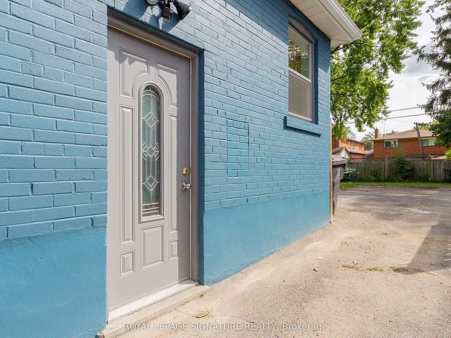 2 bed, $2,300 — Photo 2