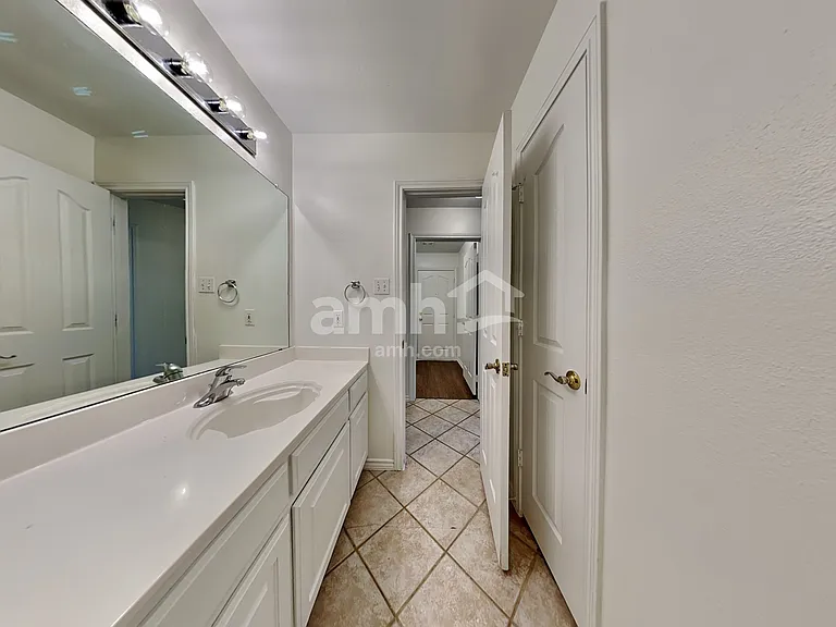 6308 Fall River Dr — Photo 15