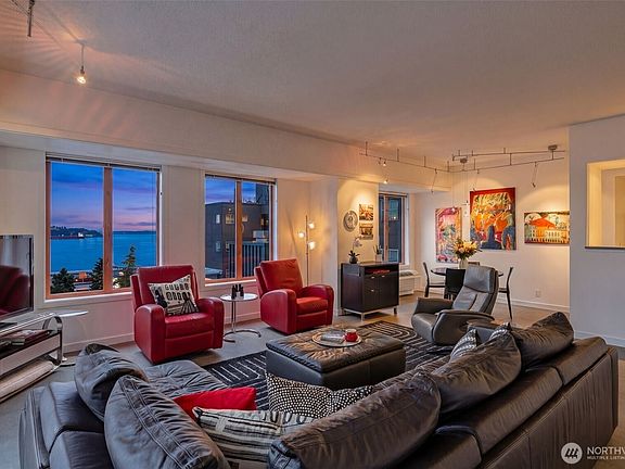 3rd image of 98 Union Street #206