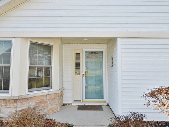 2nd image of 3539 Vicari Ave