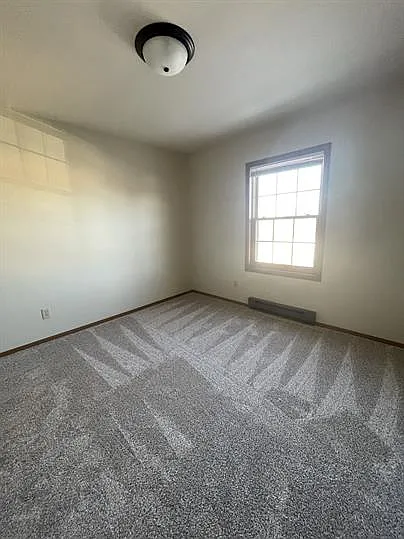 455 West Smith Avenue — Photo 4