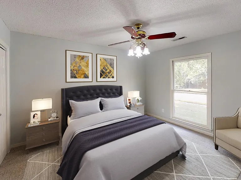 102 Montrose Dr — Photo 8
