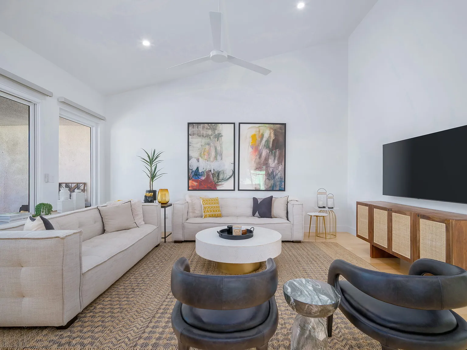 3 bed, 1850 sqft, $6,000 — Photo 2