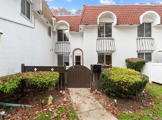 399 Birchwood Rd, Medford, NY 11763