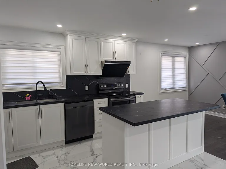 13 Rockport Cres #MAIN — Photo 5
