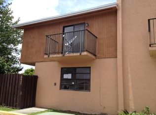 3417 SW 52nd Ave, Pembroke Park, FL 33023