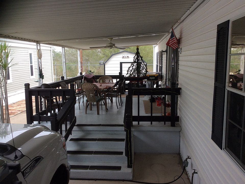 2nd image of 1501 S Airport Dr