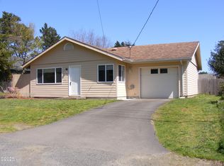 1240 NW Lake St, Newport, OR