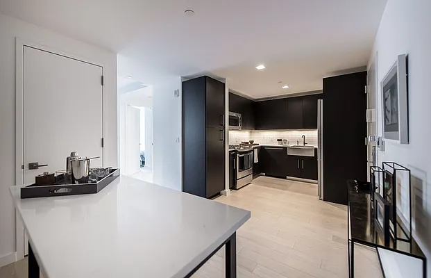 Rented by Bold New York | media 18