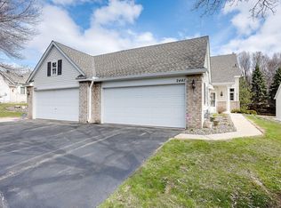 2441 Skyline Dr, Bloomington, MN 55425