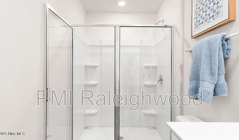 412 Cherry Laurel Dr — Photo 23