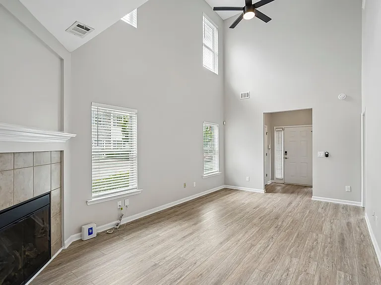 585 McWilliams Rd SE #1701 — Photo 13