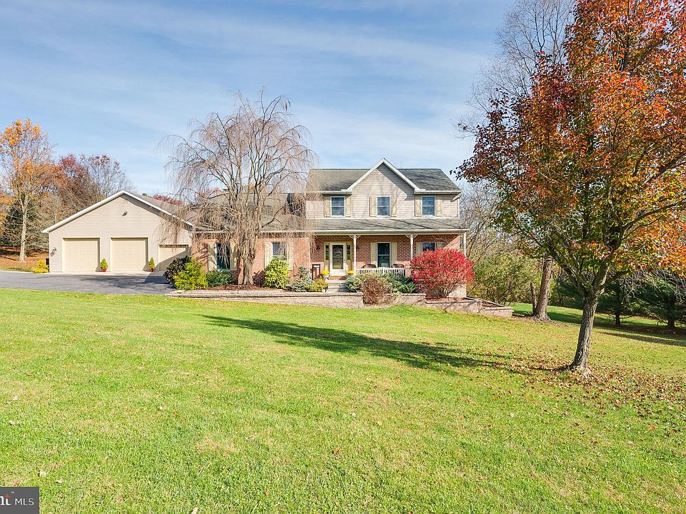 381 Hill Dr, Hamburg, PA 19526 Zillow