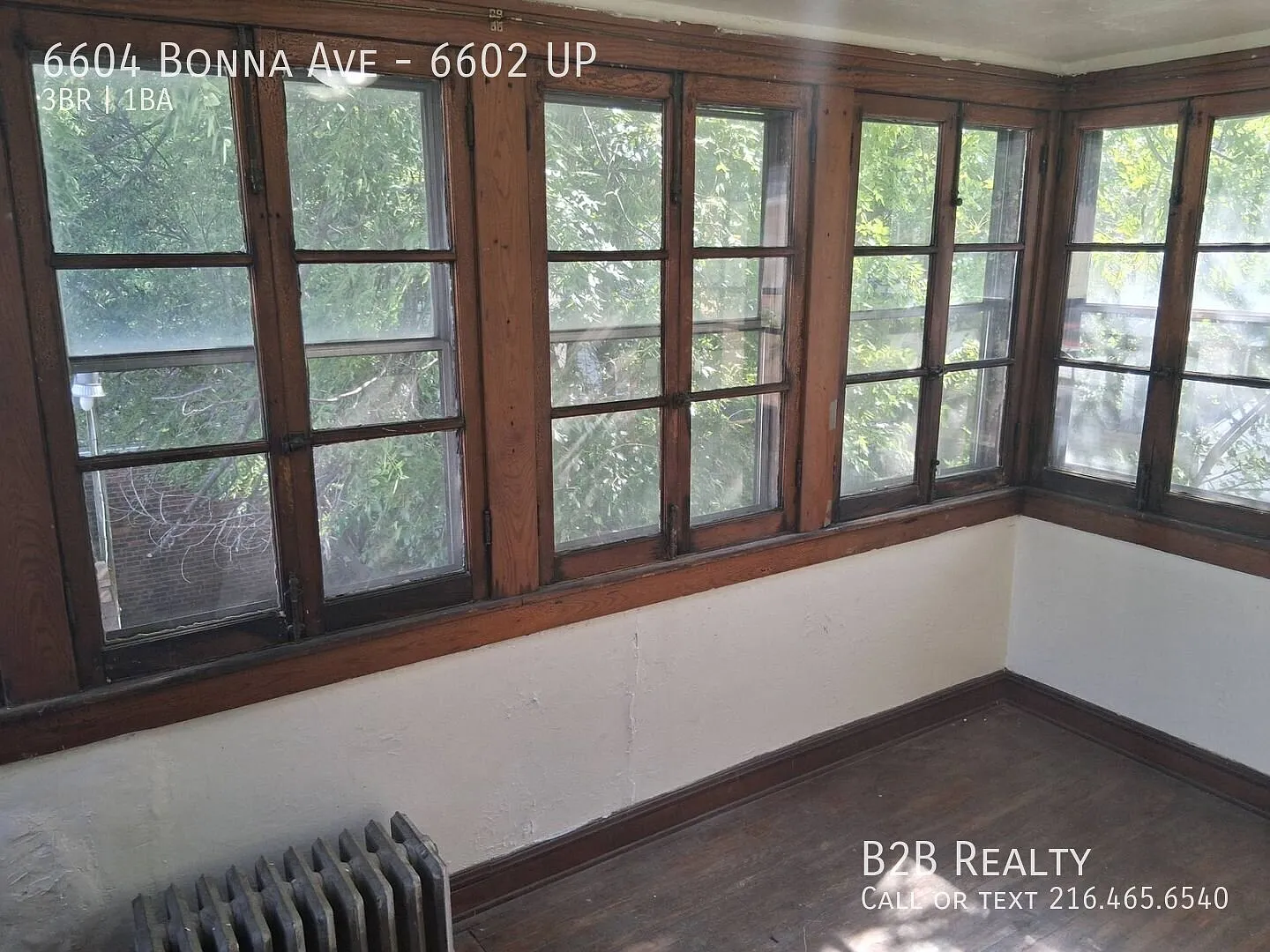 Charming 3-Bedroom Property in Prime Location — Photo 3