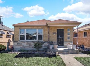 12735 S Justine St, Calumet Park, IL
