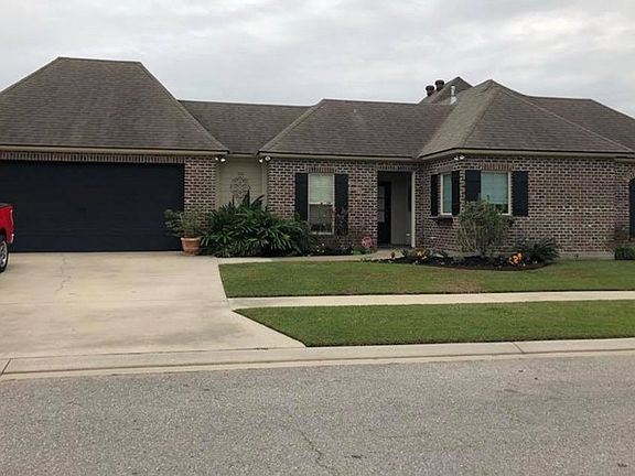 3rd image of 201 Brook Hill Dr