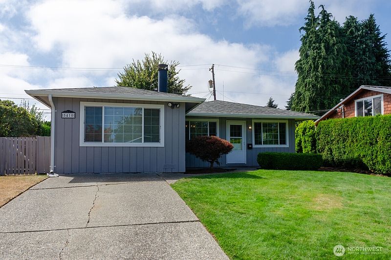 3rd image of 5410 N 40th Street