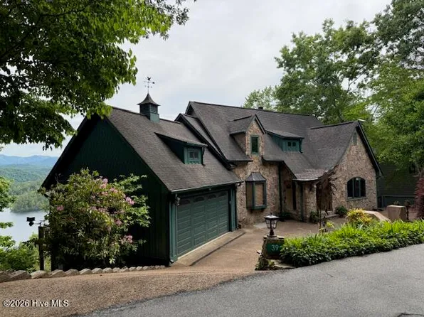 39 Cheoah Trail, Lake Santeetlah, NC 28771