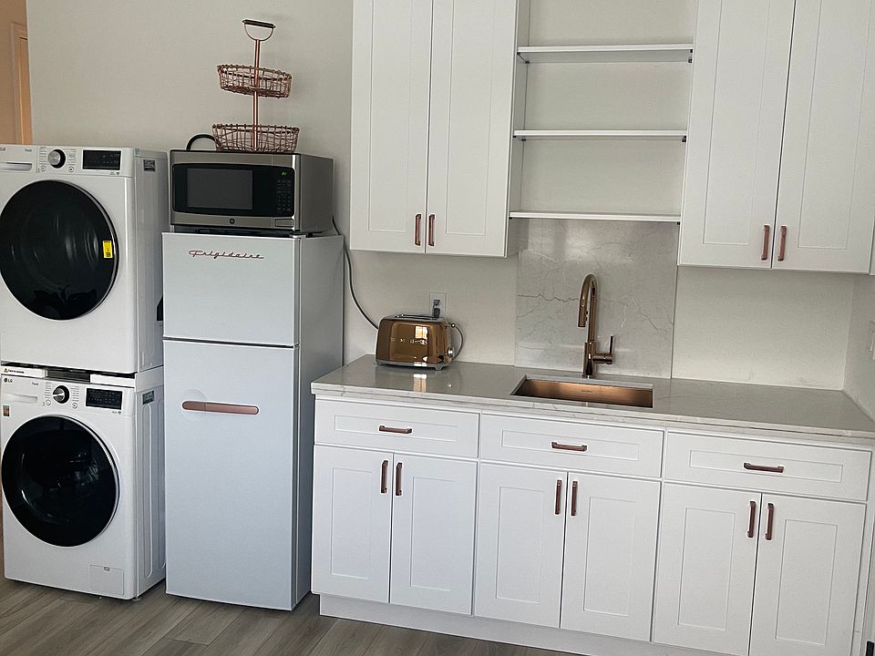 1st image of 12940 Blush Ct #B